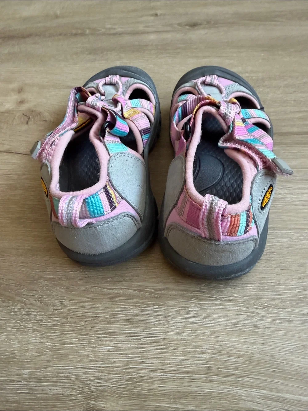 Keen Venice H2 Waterproof sandal Girls SZ 12 Lilac Pink